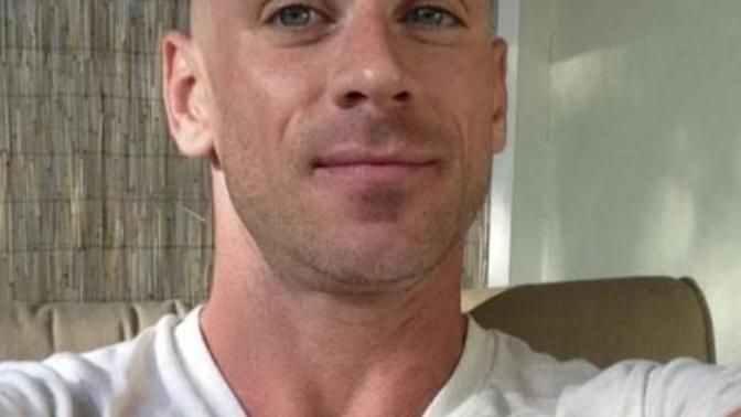 O Bir Efsane! Rüyaları Süsleyen Adam Johnny Sins Kimdir?