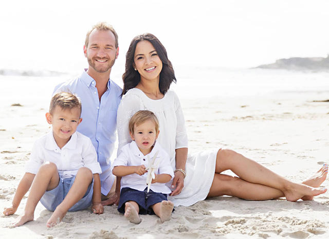O Bir Azim Ve Başarı Hikayesi: Eksiklerini Kalbiyle Tamamlayan Uzuvsuz Adam Nick Vujicic