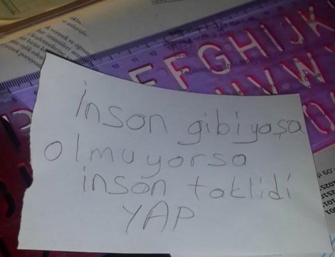 Hemen Hemen Her Annenin Kızına Bıraktığı Eğlenceli Notlar
