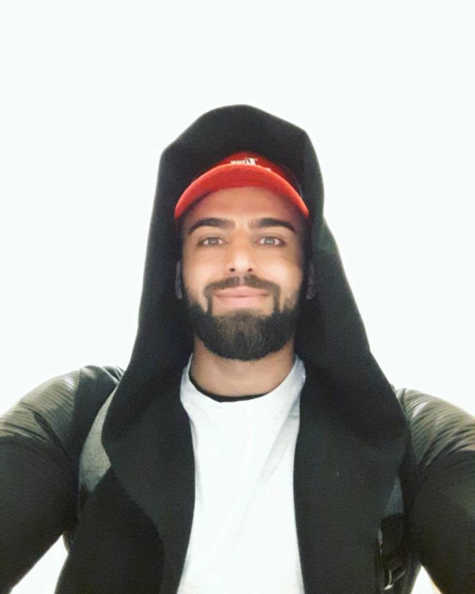 O 21. Yüzyılın Din Görevlisi: Yakışıklılığı ve Sportmenliğiyle Şapka Çıkartan Hafız Mustafa Özyılmaz