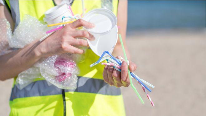 AB, Tek Kullanımlık Plastiğe Yasak Getiriyor