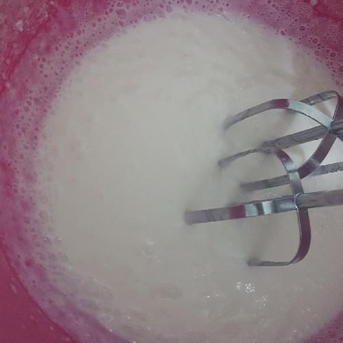Evde Kolaylıkla Yapabileceğiniz Meyveli Pasta Tarifi