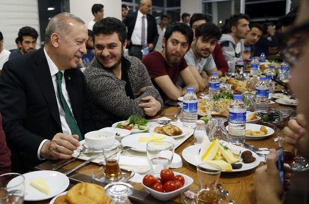 Erdoğan'ın Sahur Ziyareti Sosyal Medyayı Salladı!