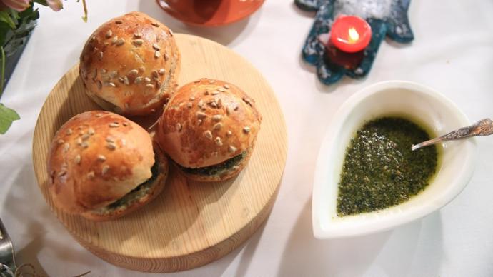 Mükemmel Kokusu İle Pesto Sosun Yemeklerinizde Kullanım Alanları!