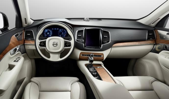 Audi Satış Noktası Olan Doğuş Otomotiv Bayisini Geziyor ve Beğendiğim Modelleri İnceliyorum!