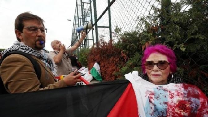 Dünya Kupasının Favori Takımlarından Arjantinli Messi ve Takım Arkadaşlarına İsrail Protestosu