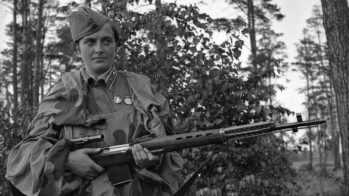 Savaşta Bir Kadın Hikayesi: Battle For Sevastopol