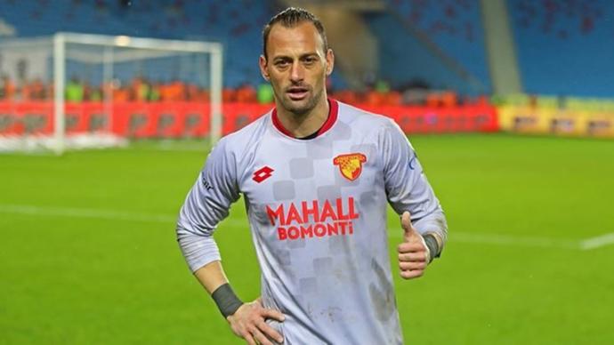 Dünya Kupası'na Katılan En Yaşlı Futbolcular