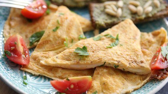 Lor Peynirli Omlet Kapama Nasıl Yapılır?
