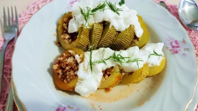 Parmak Yedirten Lezzet: Etli Kabak Dolması Nasıl Yapılır?