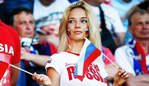 Rus Bakan Kadınları Uyardı: Dünya Kupası İçin Gelen Erkeklerle Yatmayın