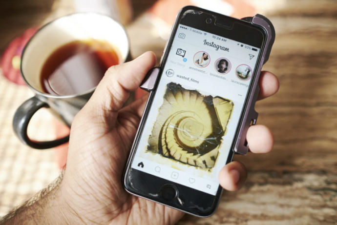 Instagram'da Fazla Vakit Geçirenler Uygulama Tarafından Uyarılacak