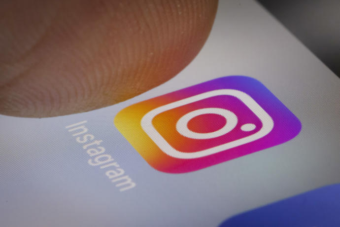 Instagram'da Fazla Vakit Geçirenler Uygulama Tarafından Uyarılacak