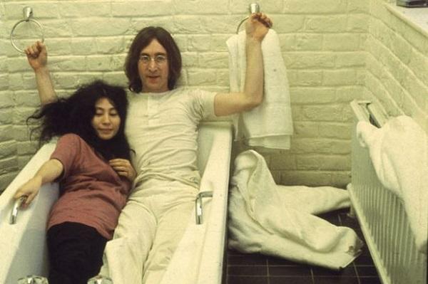 Onlarınki Ölümsüz Bir Aşk: John Lennon ve Yoko Ono Aşkının Bilinmeyen Gerçekleri