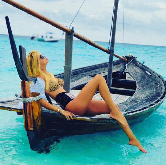 Dünya Kupası Elçisi Victoria Lopyreva'ya Maç İzleme Yasağı Geldi!