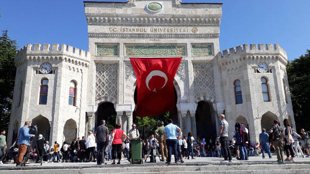 YKS'de İlk Oturum Tamamlandı
