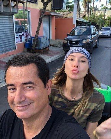 Güzel Olmak İçin Kat Kat Makyaja Gerek Yok! İşte Yerli Ünlülerimizin Birbirinden Organik Makyajsız Fotoğrafları!