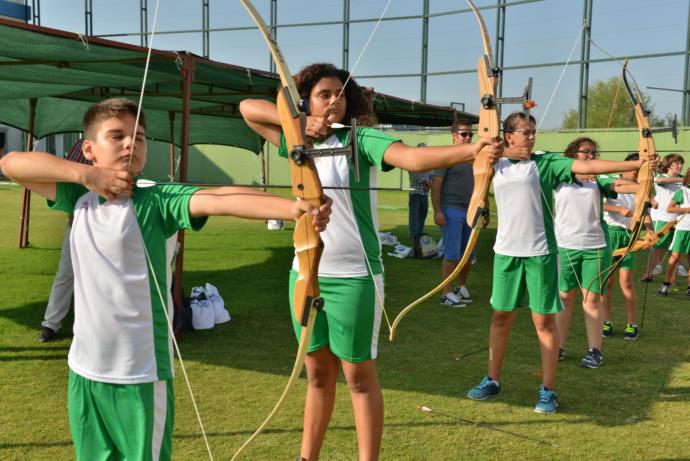 Yaz Mevsiminde Çocukların Yapacağı Birbirinden Eğlenceli ve Faydalı Spor Aktiviteleri