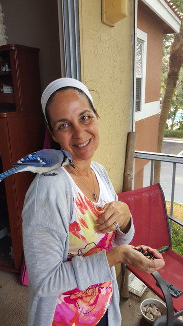 Buldukları Yavru Kuş, Kanserli Kadına Hayat Kaynağı Oldu