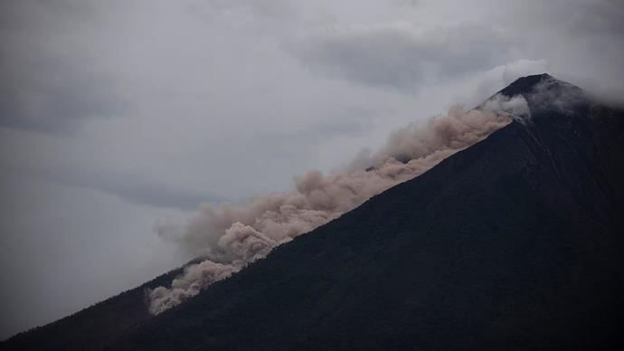 Guatemala'daki Fuego Yanardağı'nda Meydana Gelen Patlamada 332 Kişi Kayıp