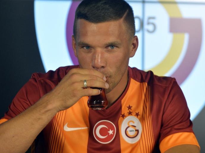 Türkiyede Futbol Oynayıp Adeta Bizden Biri Olan 12 Futbolcu