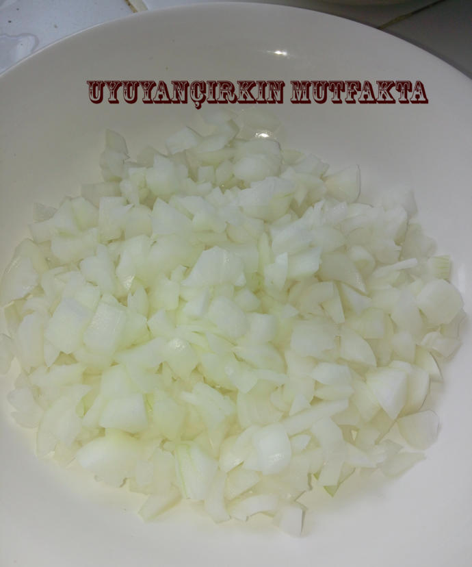 El Açması Sarıyer Böreği Nasıl Yapılır?