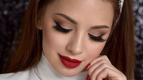 Yeniden Gelin Olsam Nasıl Bir Gelinlik Tercih Ederdim ve Nasıl Kombin Yapardım?
