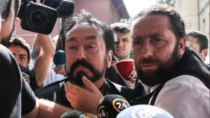 Adnan Oktar ve Kedicikleri Gözaltına Alındı, Oktar'ın Tüm Mal Varlığına El Kondu!