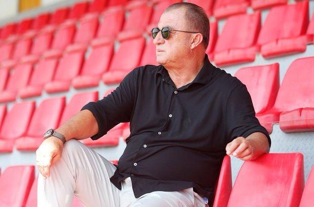 Kadınlara Futbolu Sevdiren Dünyanın En Karizmatik Teknik Direktörleri