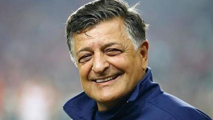 Kadınlara Futbolu Sevdiren Dünyanın En Karizmatik Teknik Direktörleri