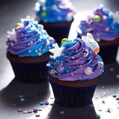 Galaxy cupcakes