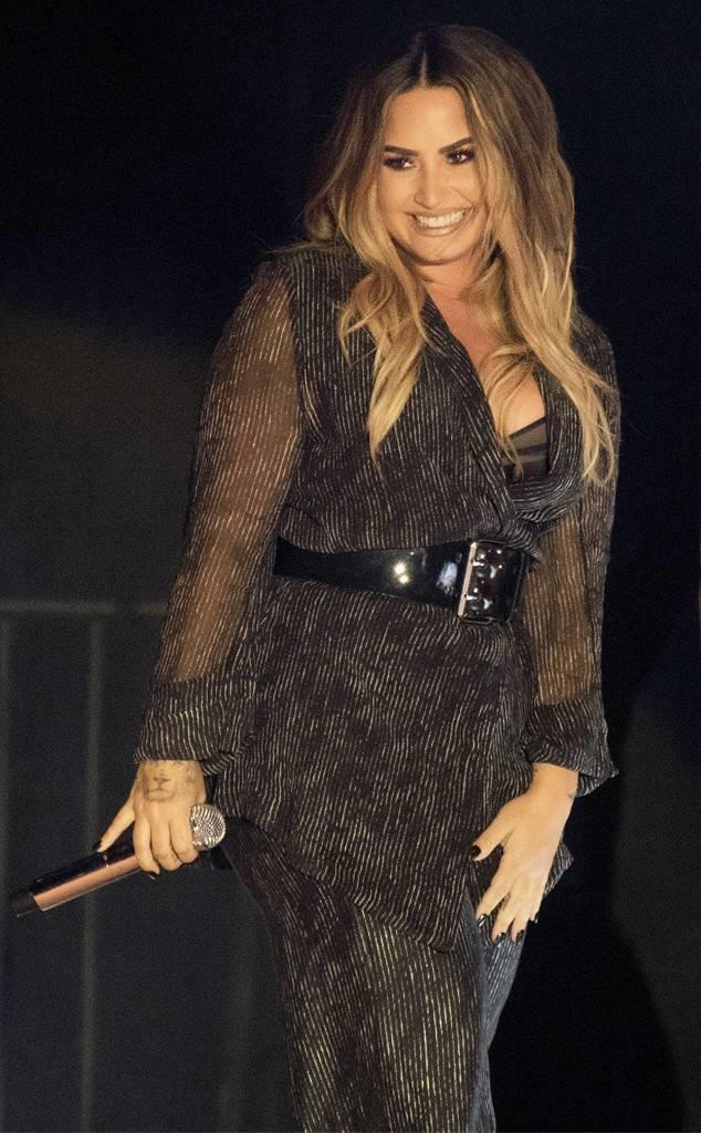 Demi Lovato Aşırı Doz Eroin Kullanımından Hastaneye Kaldırıldı