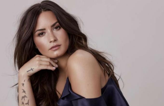 Demi Lovato Aşırı Doz Eroin Kullanımından Hastaneye Kaldırıldı