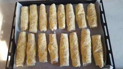 Kıymalı Tadında Yeşil Mercimekli Börek