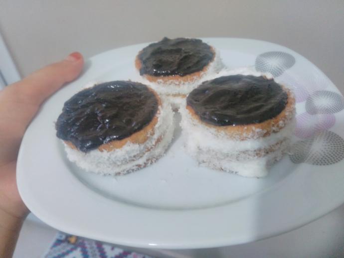 😋