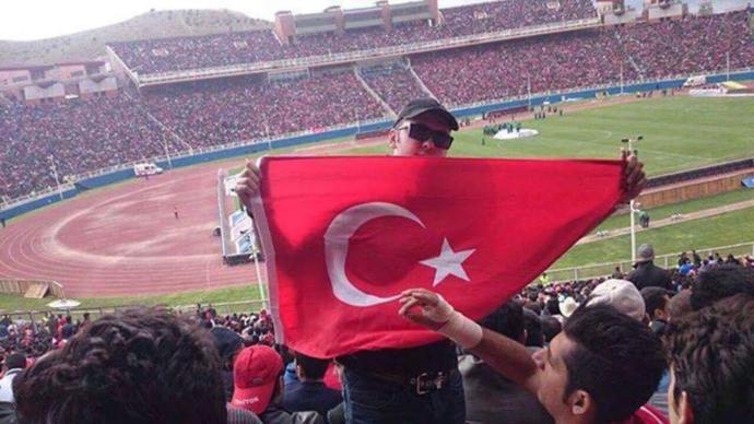Onlar, Dünyanın En Çok Türk Taraftarı Olan Takımı: Tractor Sazi İsyanın, Bağımsızlığın Ve Türklüğün Simgesi