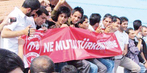 Onlar, Dünyanın En Çok Türk Taraftarı Olan Takımı: Tractor Sazi İsyanın, Bağımsızlığın Ve Türklüğün Simgesi