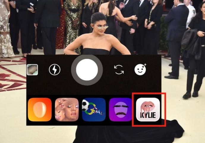 Instagram Kylie Jenner ve Takipçileri İçin Özel Yüz Filtresi Yayınladı