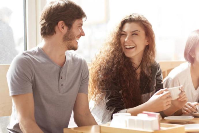 Kadınların Hangi Davranışları Erkeklerin Aşk Hayalleri Kurmasını Sağlar?