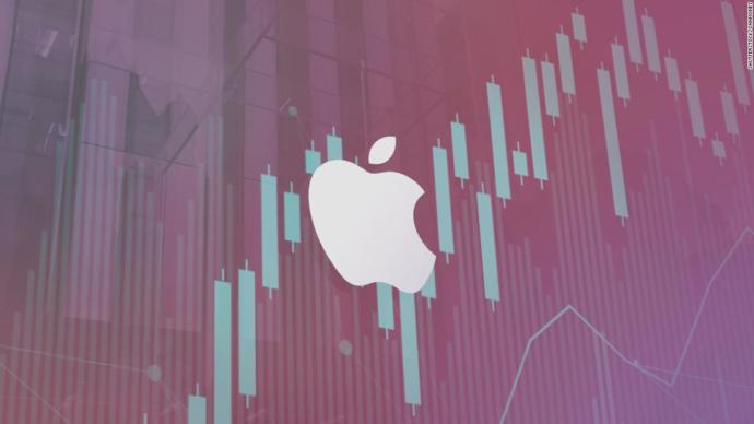 İflastan Zirveye Apple: Dünyanın Değeri 1 Trilyon Dolar'a Ulaşan İlk Şirketi