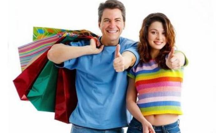 Alışverişe Birlikte Çıkan Çiftlerin Yaşadıkları Tecrübeler Nelerdir?