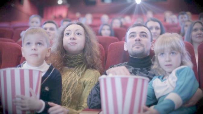 Sinema Salonunda En Nefret Edilesi Tipler!