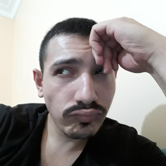 Bir Kadın, Yetersiz Kaldığını Düşündüğü Eşine Nasıl Davranmalıdır?