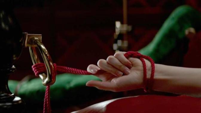 Sevişmeyin, Savaşın: BDSM Nedir?