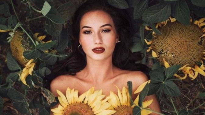 İki Tatlı Besin İle Yağlı Saçlara Elveda: Muz ve Bal İle Saç Maskesi Nasıl Yapılır?