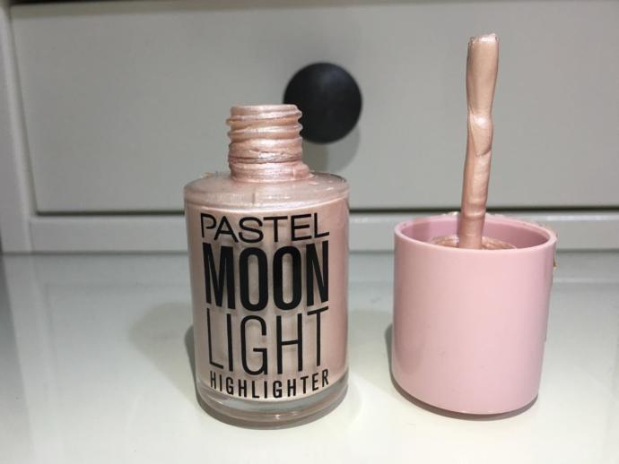 Pastel Moonlight Highlighter