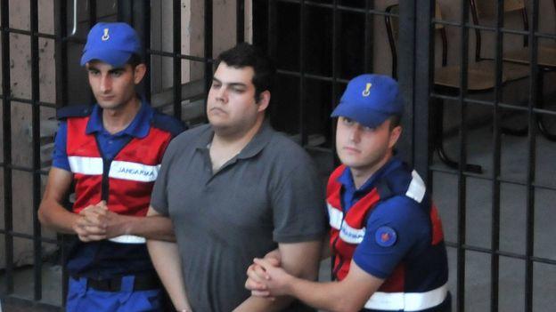 İki Yunan Askerinin Tahliyesi Yunanistan'da Memnuniyetle Karşılandı