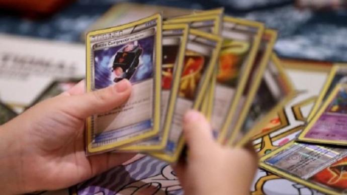 Pokemon Kartları 370 Bin TL'ye Satıldı