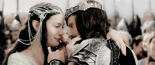 Burcuna Göre Hangi Yüzüklerin Efendisi Karakterisin?