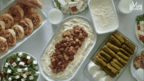 Sülalesi Kalabalık Olana Her Gün Bayramdır!